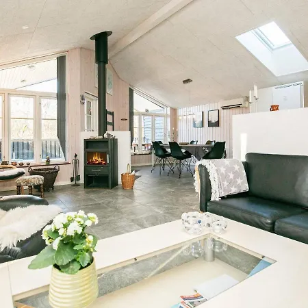 Casa de Férias 6 Person In Hirtshals
